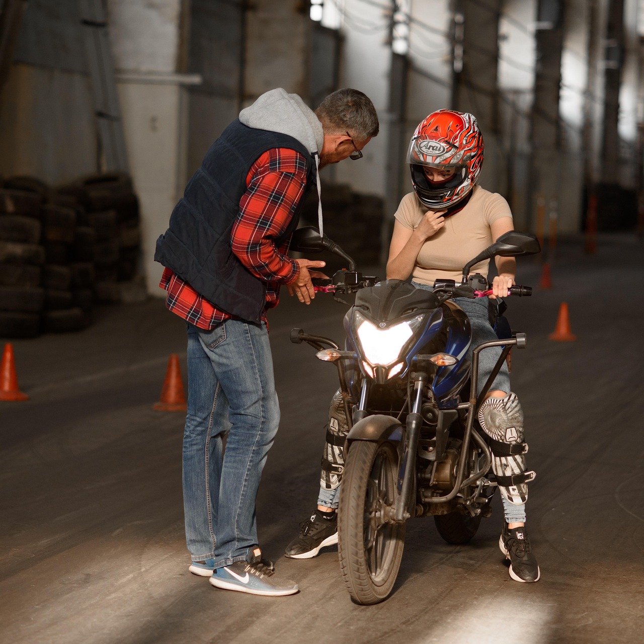 如何让技术支持辅助与移动游戏产业实现良性互动？